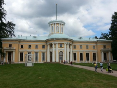 Большой дворец усадьбы Архангельское Большой дворец усадьбы Архангельское