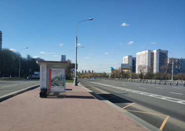 движение транспорта