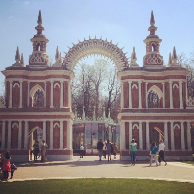 Галерея между Большим дворцом и Хлебным домом Галерея между Большим дворцом и Хлебным домом