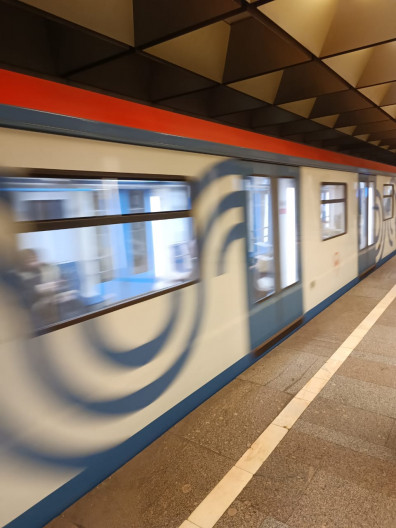 knigi-v-metro knigi-v-metro