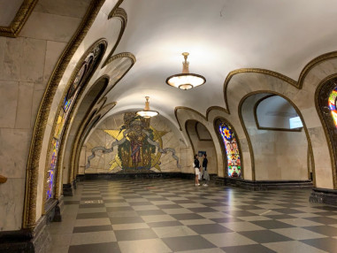 Новолободская станция метро