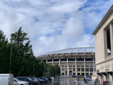 tsentr-vaktsinatsii-dlya-inostrannyh-grazhdan-v-luzhnikah