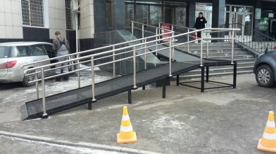 metalicheskii-pandus