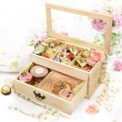 Корпоративные подарки на 8 марта