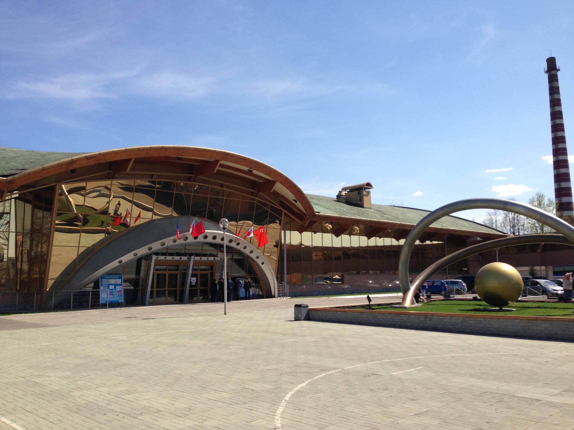 Манеж ниу мгсу. Стадион щелково уск подмосковье. Манеж уск подмосковье щелково. Краснознаменская, 24). Подмосковье манеж.