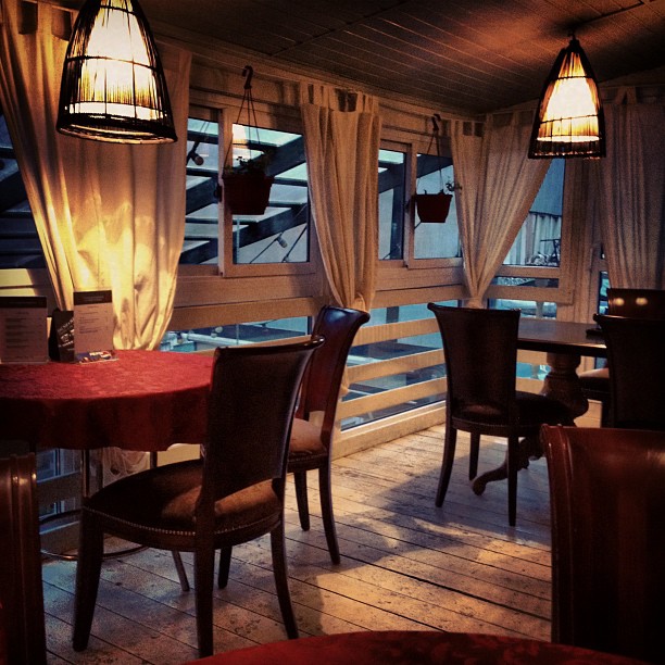 Урень рестораны. Урень рестораны. Фурманов (город) рестораны. 3 фото. China town абакан.